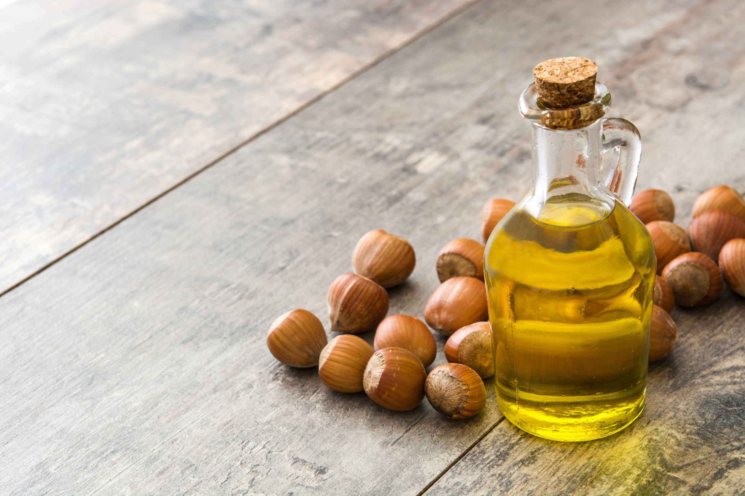 Hazelnuts oil